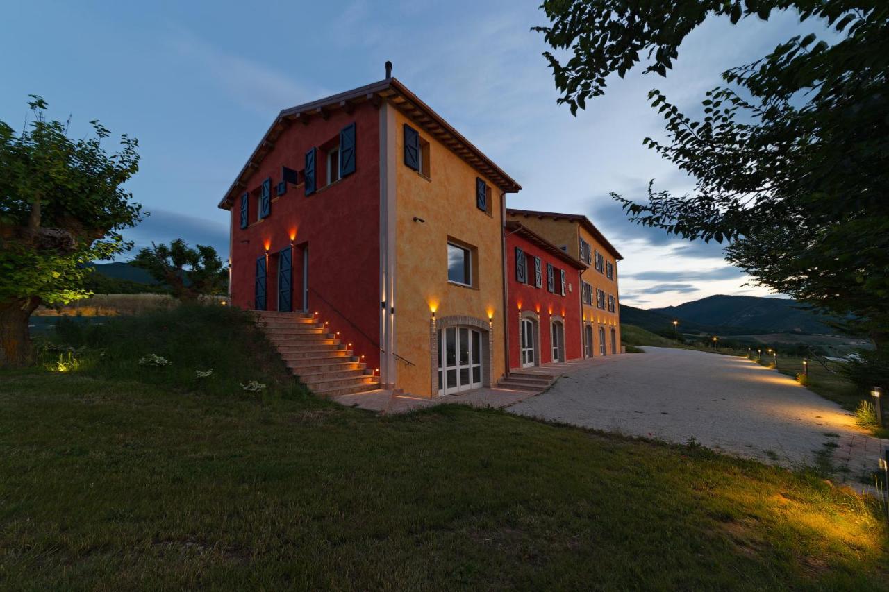 Tenuta Grimaldi Wine Resort Matelica Eksteriør bilde